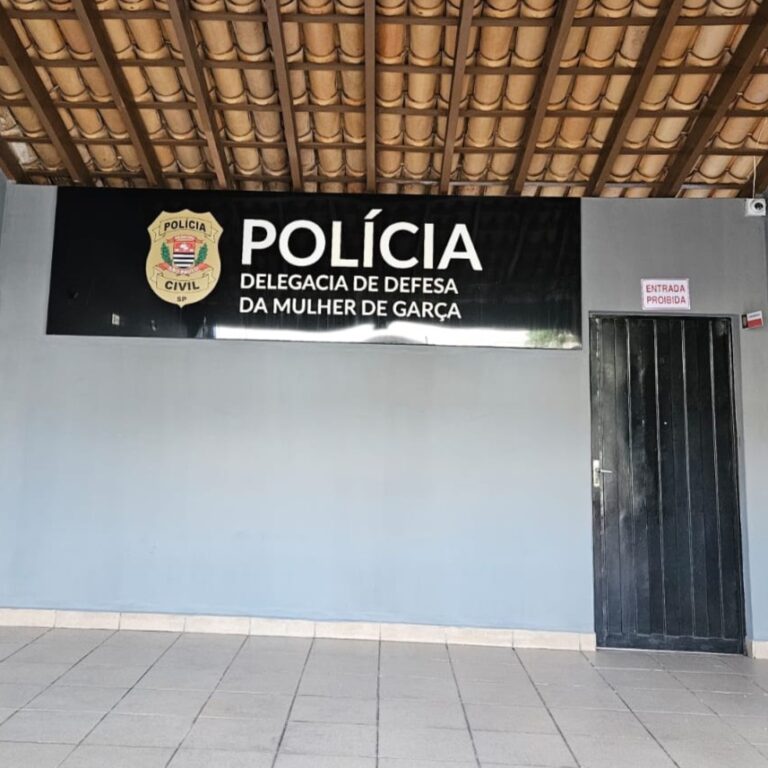 Entregador é preso após dar cabeçada em adolescente em Garça