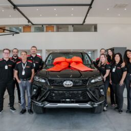 Mirai Toyota tem bônus de R$ 15 mil e consórcio com cashback até o fim de outubro