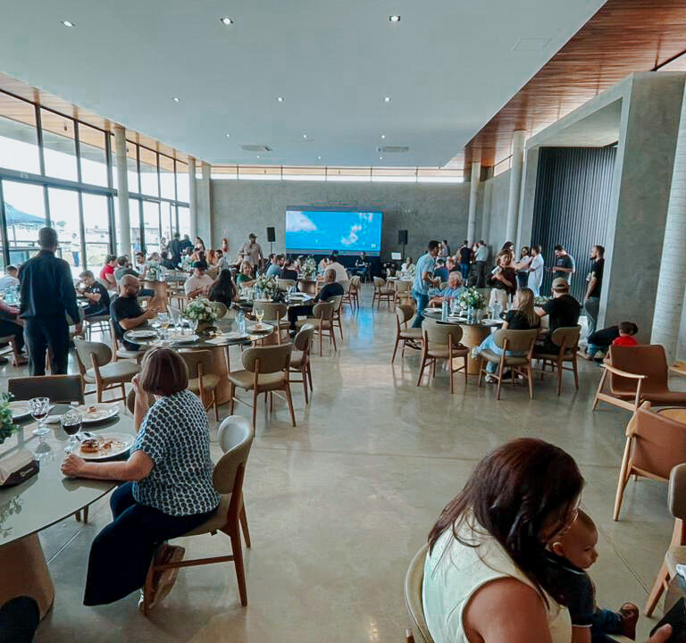 Terras de Santana é entregue com festa e infraestrutura de alto padrão