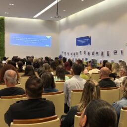 Prefeitura inaugura centro de formação para profissionais da Educação