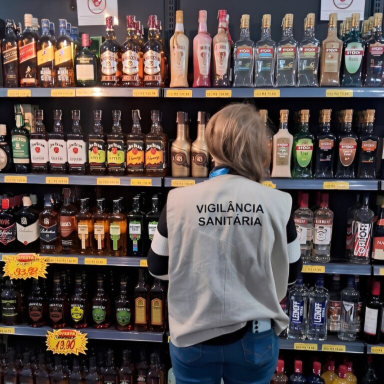 Marília fiscaliza 26 bares e adegas para prevenir intoxicação por metanol