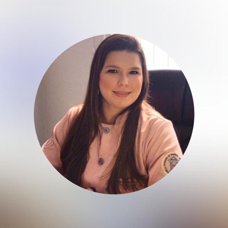 Dentista morta em acidente na SP-294 é sepultada sob forte comoção