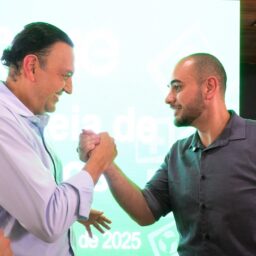 Prefeito de Pompeia participa de assembleia do Civap com vice-governador