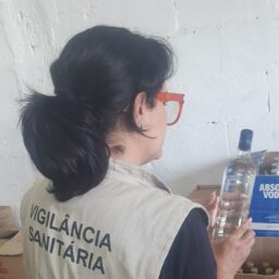 Marília realiza nova ação de fiscalização para prevenir intoxicação por metanol