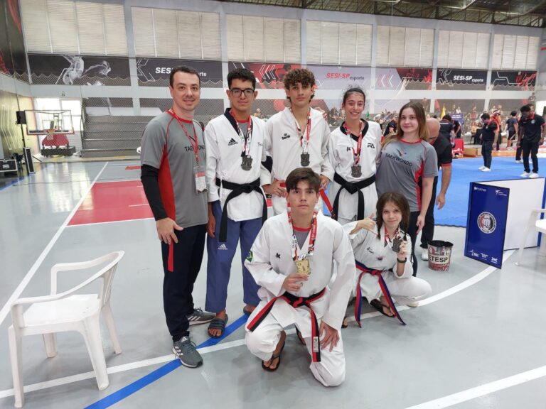 Taekwondo de Marília conquista sete medalhas e garante vaga na Copa do Brasil