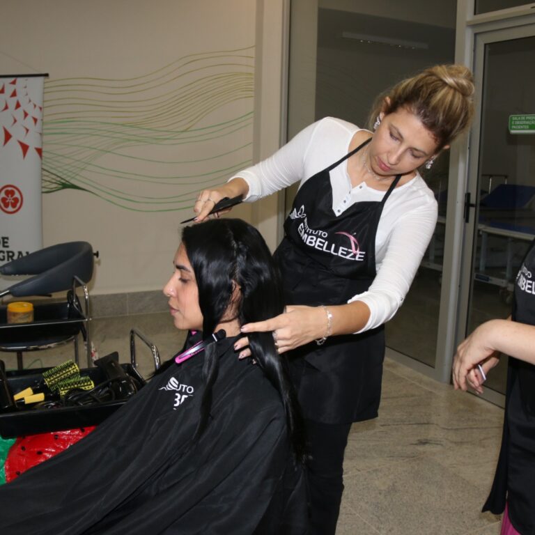 HBU de Marília encerra campanha com 252 mechas arrecadadas