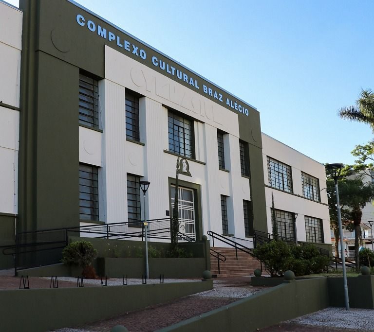 Cultura exibe filme ‘Bodas de Papel’ em sessão gratuita nesta quinta-feira