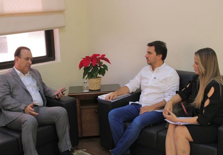 Marília sedia 3ª Oficina de Regionalização da Saúde com presença de Eleuses Paiva