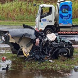 Grave acidente na SP-294 deixa duas pessoas feridas em Pompeia