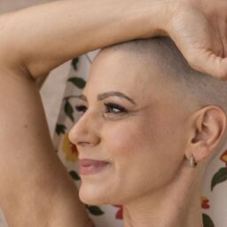 “O câncer não ia ganhar de mim”: relato de superação vira símbolo do Outubro Rosa