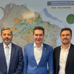 Marília busca verbas federais em reunião com o ministro das Cidades