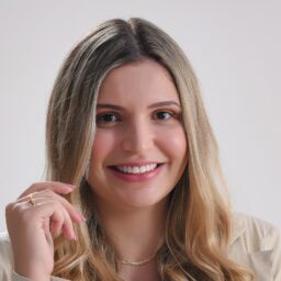 O vício de agradar e o preço invisível da exaustão emocional