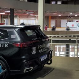 Cinco detentos feridos em incêndio seguem internados em Marília