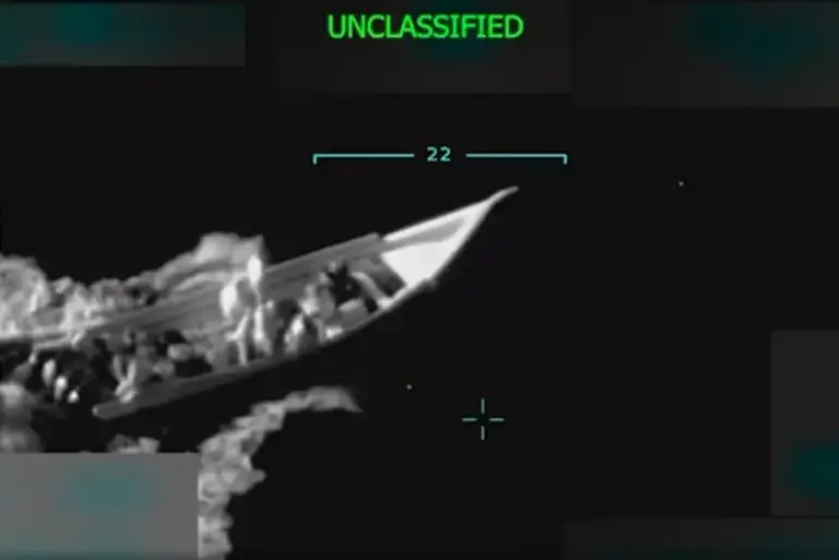 Ataque aéreo dos EUA no Caribe deixa três mortos e eleva tensão com a Venezuela