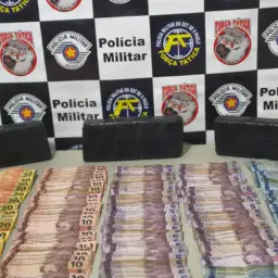 Ação apreende com mais de dois quilos de maconha, haxixe, cocaína e ecstasy