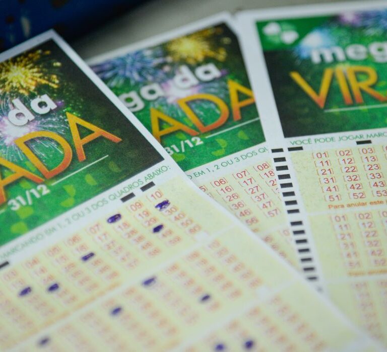 Apostas para a Mega da Virada começam com prêmio estimado em R$ 1 bilhão