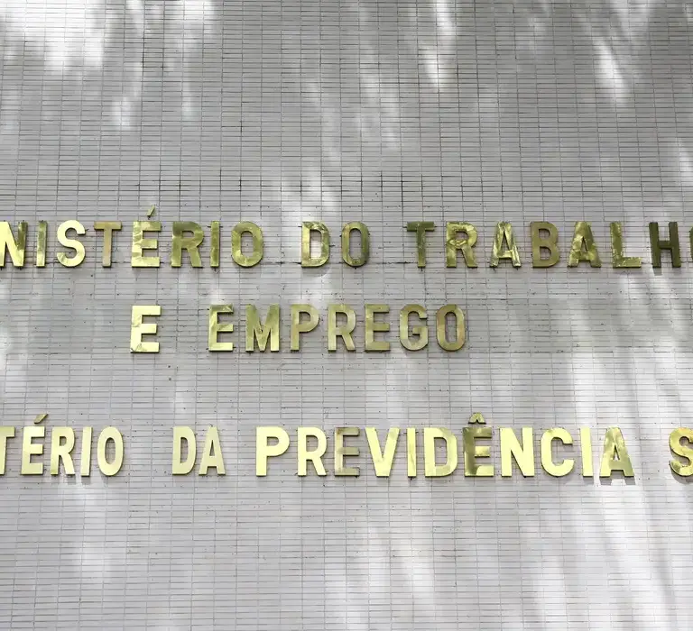 Prazo para contestar descontos indevidos do INSS ​termina dia 14