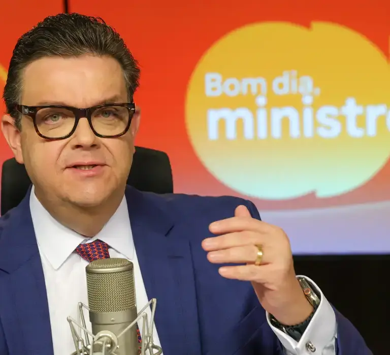 Governo estuda busca ativa de aposentados com descontos indevidos