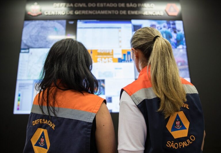 Defesa Civil monitora chuvas e orienta população em Marília