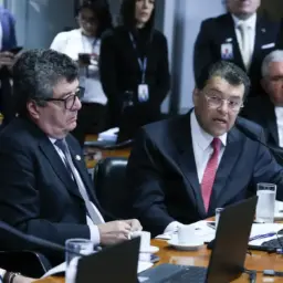 Comissão do Senado aprova aumento da taxação de fintechs e bets