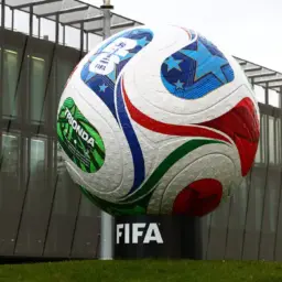 Copa de 2026 tem grupos definidos e Brasil estreia em 13 de junho contra o Haiti