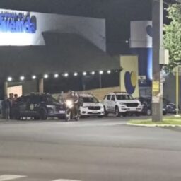 Bandidos armados assaltam supermercado e fazem reféns em Ourinhos; gerente é agredido