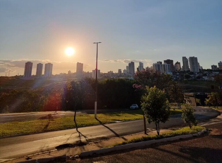 Após calor recorde no Natal, Marília deve ter volta das chuvas