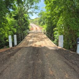 Prefeitura conclui manutenção da Ponte do Prata e libera tráfego em Avencas
