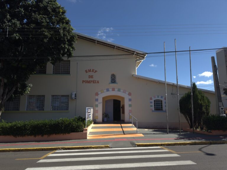 Prefeitura de Pompeia publica edital para cadastro reserva de professores