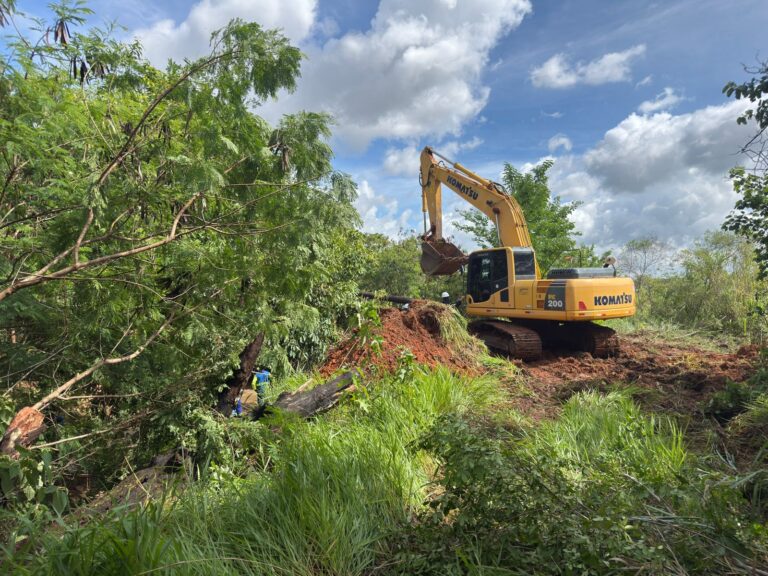 Ruptura de adutora pode afetar abastecimento na zona leste de Marília