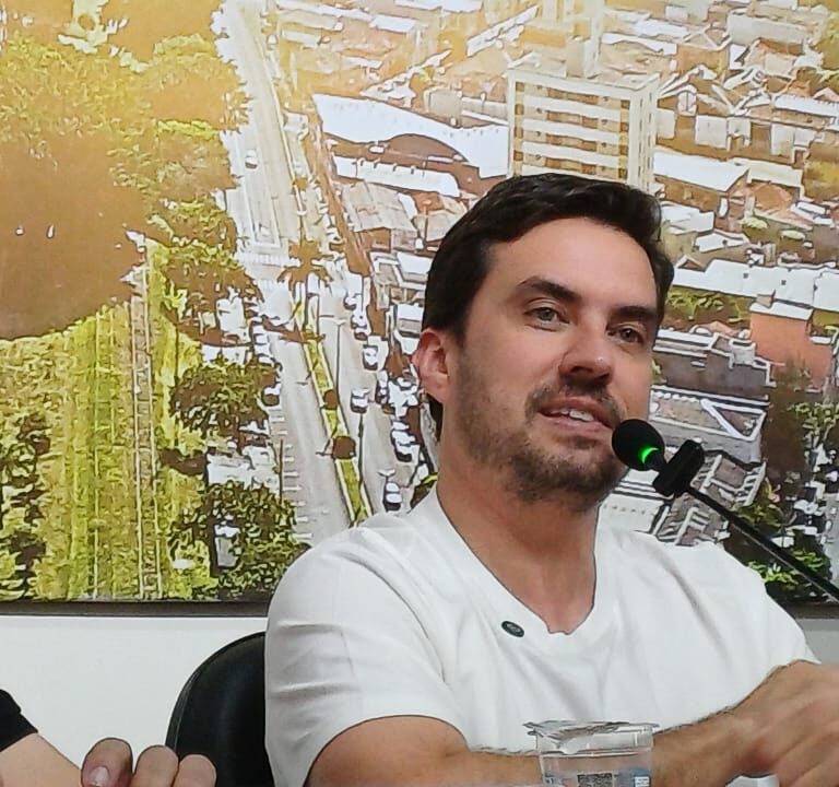 Décimo terceiro dos servidores deve injetar R$ 20 milhões na economia local