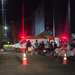 Homem tenta matar ex e acompanhante em festa de torcida em Marília