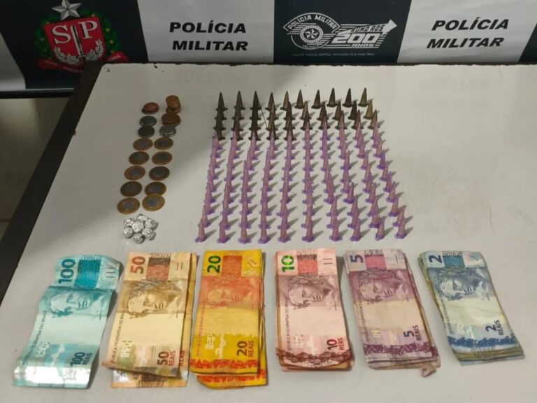 Homem é preso com mais de R$ 900 e drogas no Jardim Primavera em Pompeia