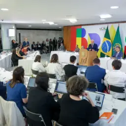 ‘Hora que chegar na minha mesa, eu vetarei’, diz Lula sobre PL da Dosimetria