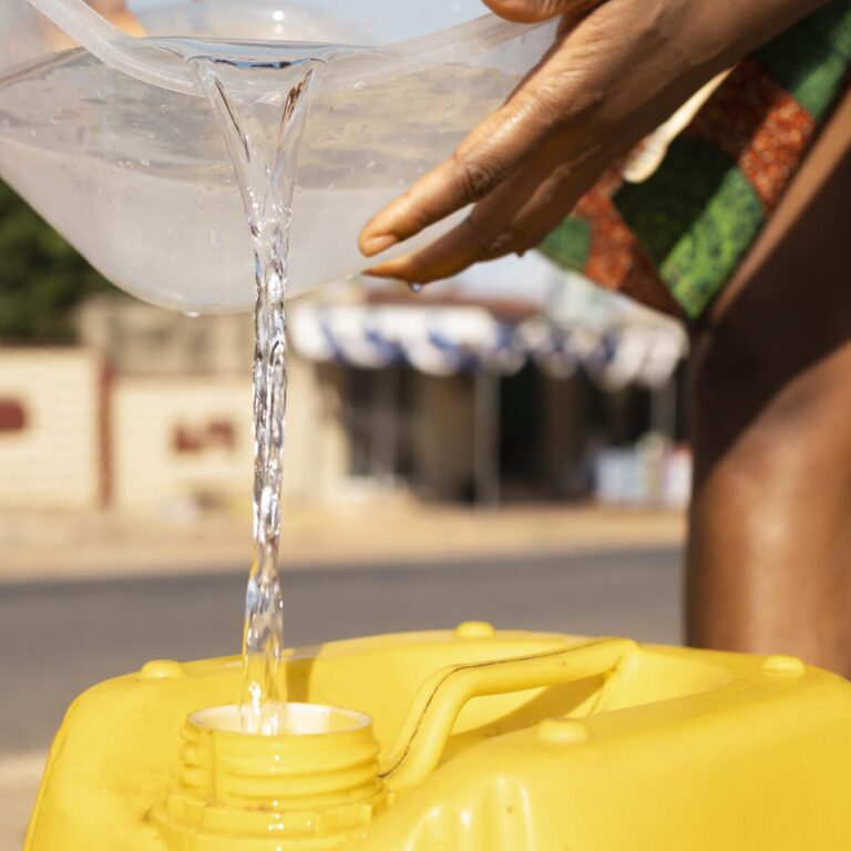 Falta d’água atinge zona norte de Marília às vésperas do Natal