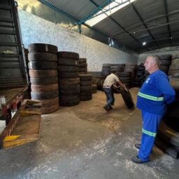 Marília reforça coleta de pneus inservíveis para eliminar focos do Aedes aegypti