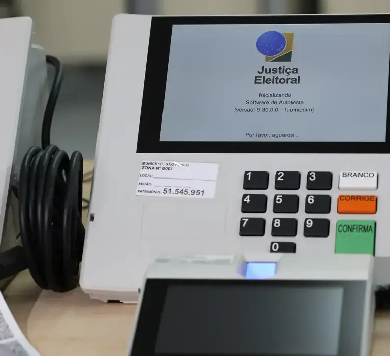 TSE propõe novas regras e recebe sugestões sobre eleições de 2026