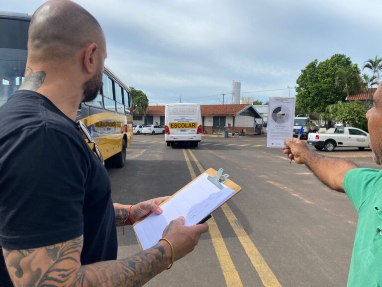Controle de fumaça preta garante frota escolar 100% regular em Marília