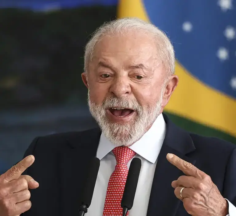 Lei autoriza pagamento retroativo de direitos suspensos na pandemia