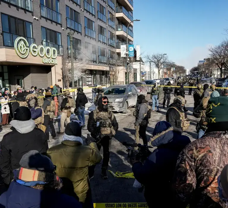 Agente do ICE mata homem durante operação federal em Minneapolis