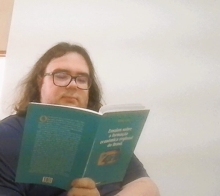 ‘Poucos países têm o trânsito internacional que o Brasil tem’, afirma professor de RI