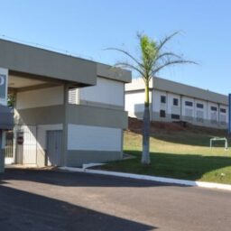 Pente-fino em penitenciária têm duas visitantes presas com drogas nas partes íntimas