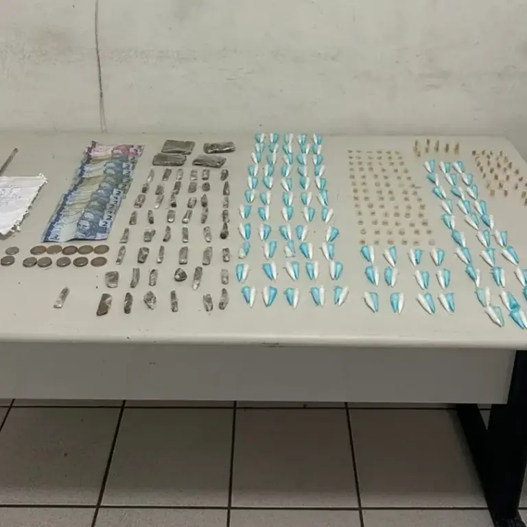 Repressão ao tráfico na zona norte resulta em duas prisões no mesmo endereço