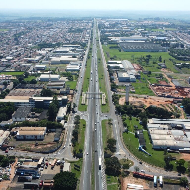 Moradores de Marília relatam aumentos no IPTU 2026 e questionam valores