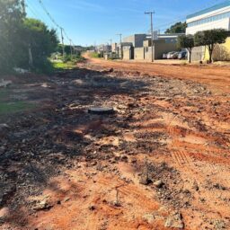Moradores fazem abaixo-assinado e recorrem ao MP por obras na Yusaburo Sasazaki