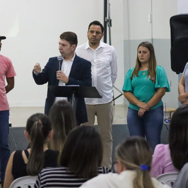 Prefeitura de Quintana concede reajuste de 7% aos servidores efetivos em janeiro