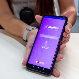 Aplicativo SP Mulher Segura amplia proteção a vítimas de violência em São Paulo