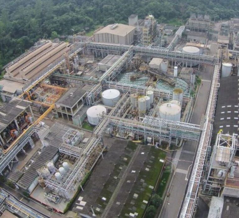 Prefeito de Cubatão pede ajuda para tentar reverter fechamento de fábricas