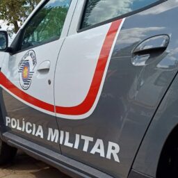 Homem procurado por perseguição é preso alcoolizado em Garça