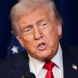 Vídeo com ataque racista ao casal Obama é apagado de rede social de Trump